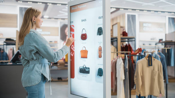 digital signage in retail store